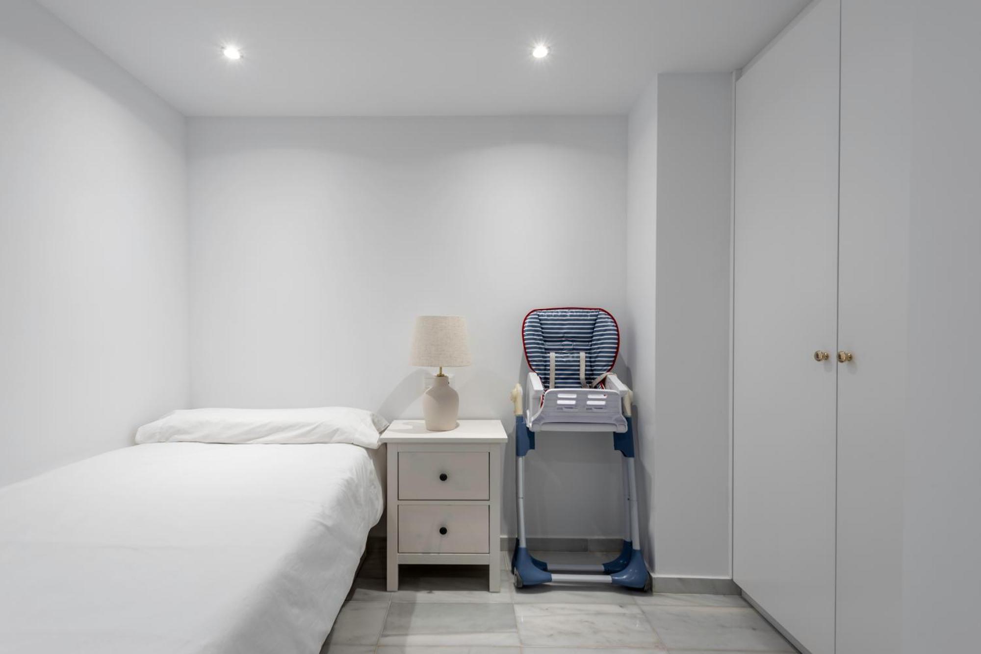 אסטפונה Alcazaba Beach Apartment מראה חיצוני תמונה