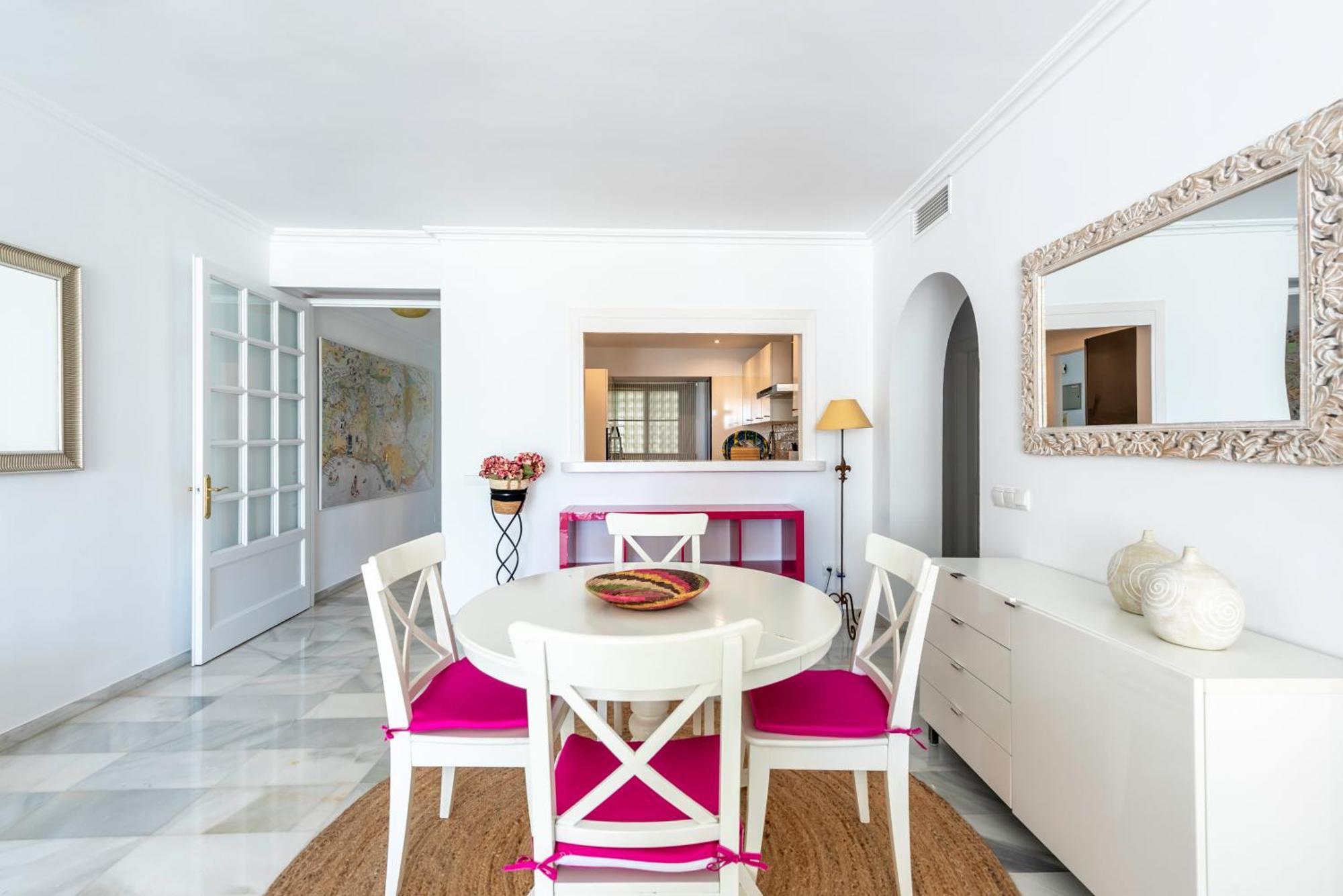 אסטפונה Alcazaba Beach Apartment מראה חיצוני תמונה